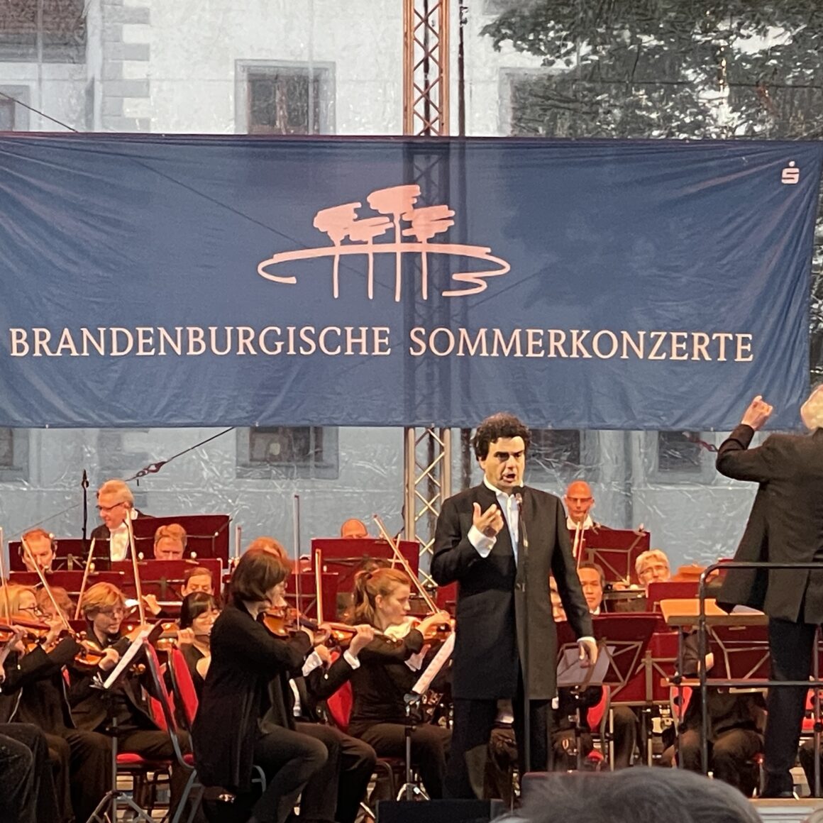 Rolando Villazón beim Brandenburgischem Sommerkonzert in der Klosterschänke Doberlug
