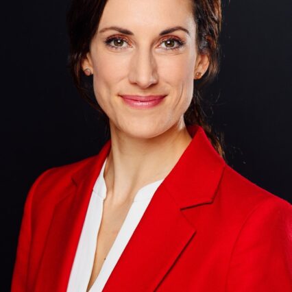 Dr. Jennifer Pernau